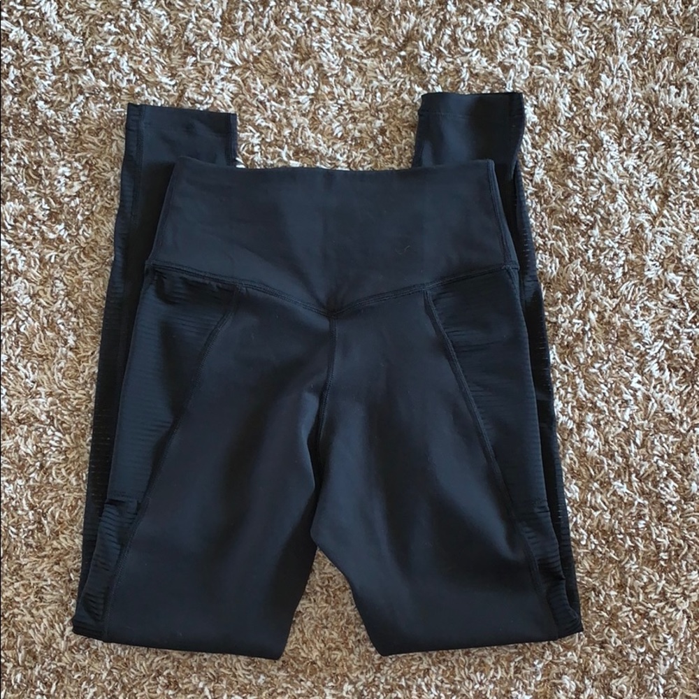 Nike Dri Fit leggings - Picture 2 of 4